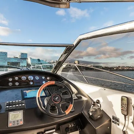 Charm Boat